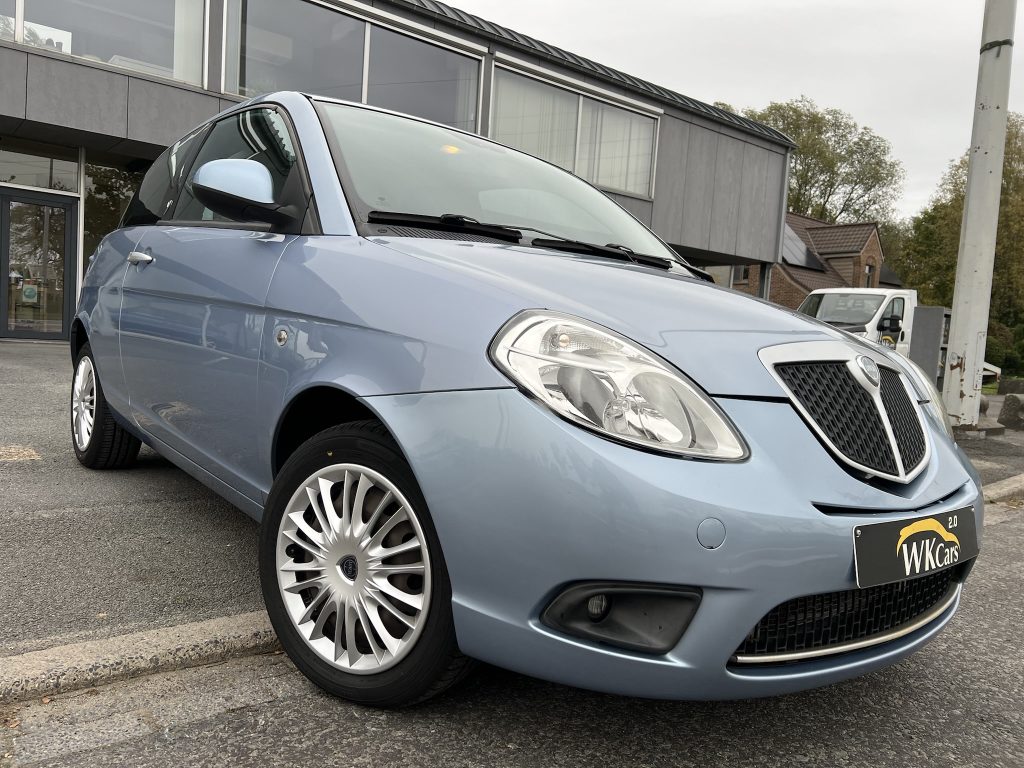 Lancia Ypsilon 1.2 benzine Euro5//slechts 73.000km//