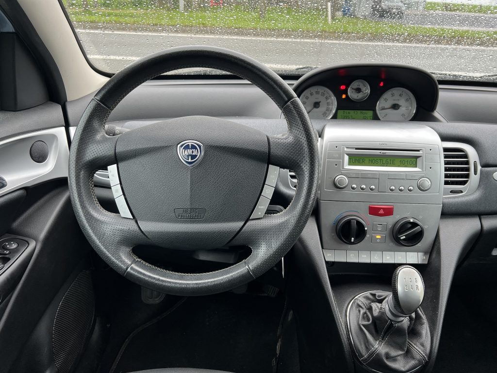 Lancia Ypsilon 1.2 benzine Euro5//slechts 73.000km//