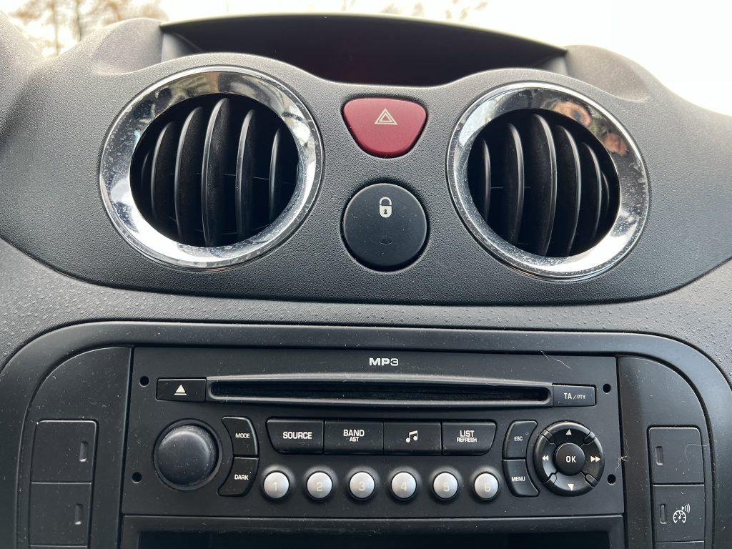 Citroen C2 1.4 VTR Citroen Racing Edition