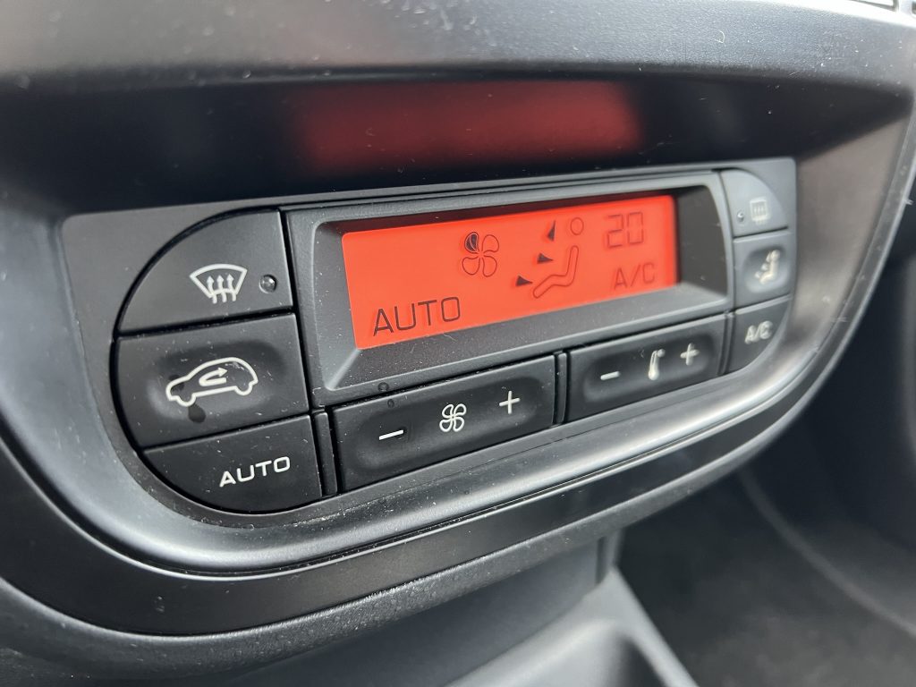 Citroen C2 1.4 VTR Citroen Racing Edition