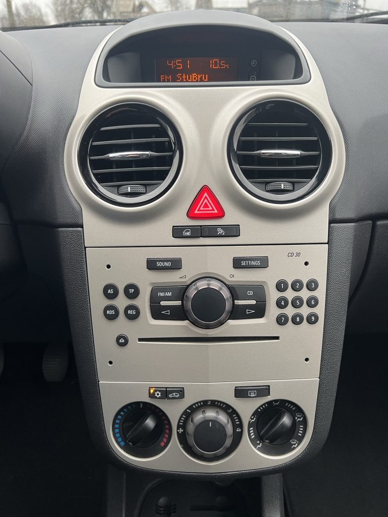 Opel Corsa 1.2 benzine 5deurs 88.000km