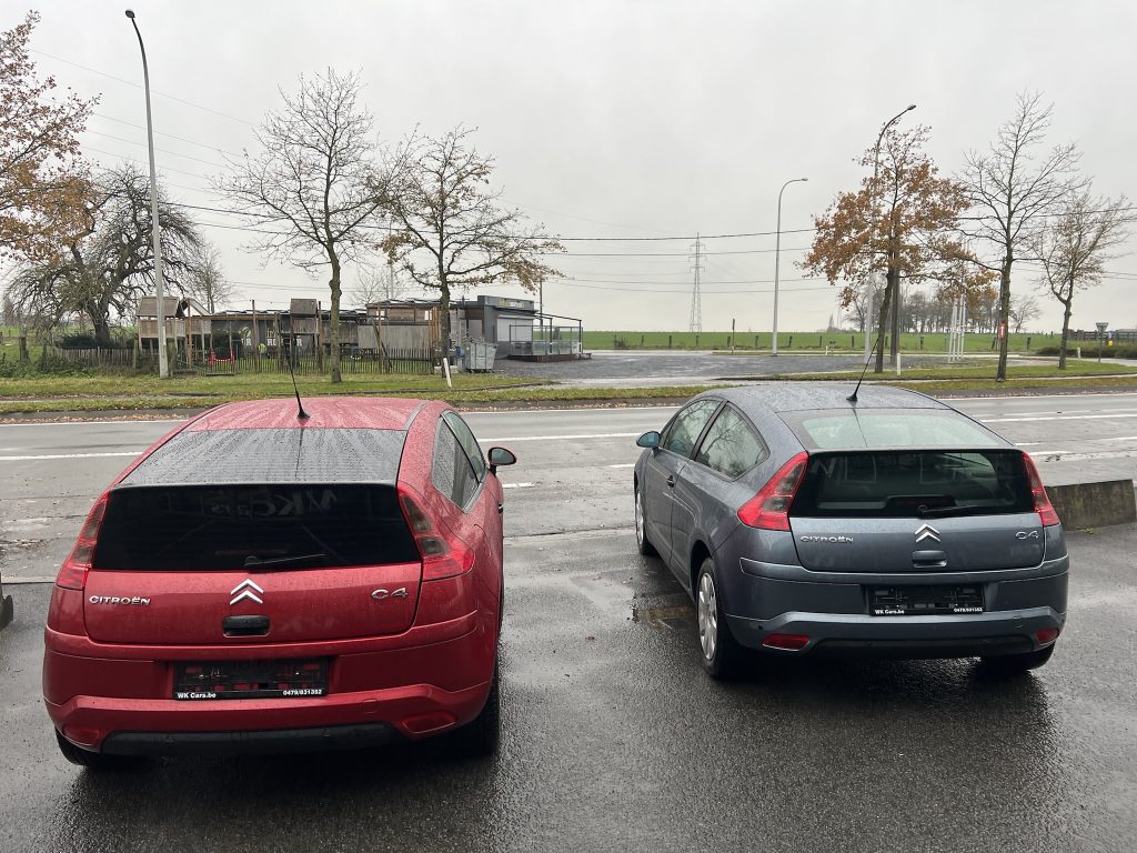 2 stuks Citroen C4 Coupe//aparte verkoop//1.4 benzine//weinig km//veel opties//