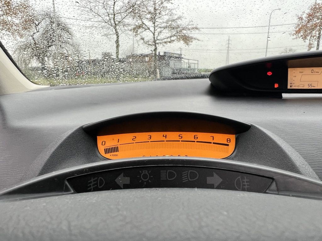 2 stuks Citroen C4 Coupe//aparte verkoop//1.4 benzine//weinig km//veel opties//