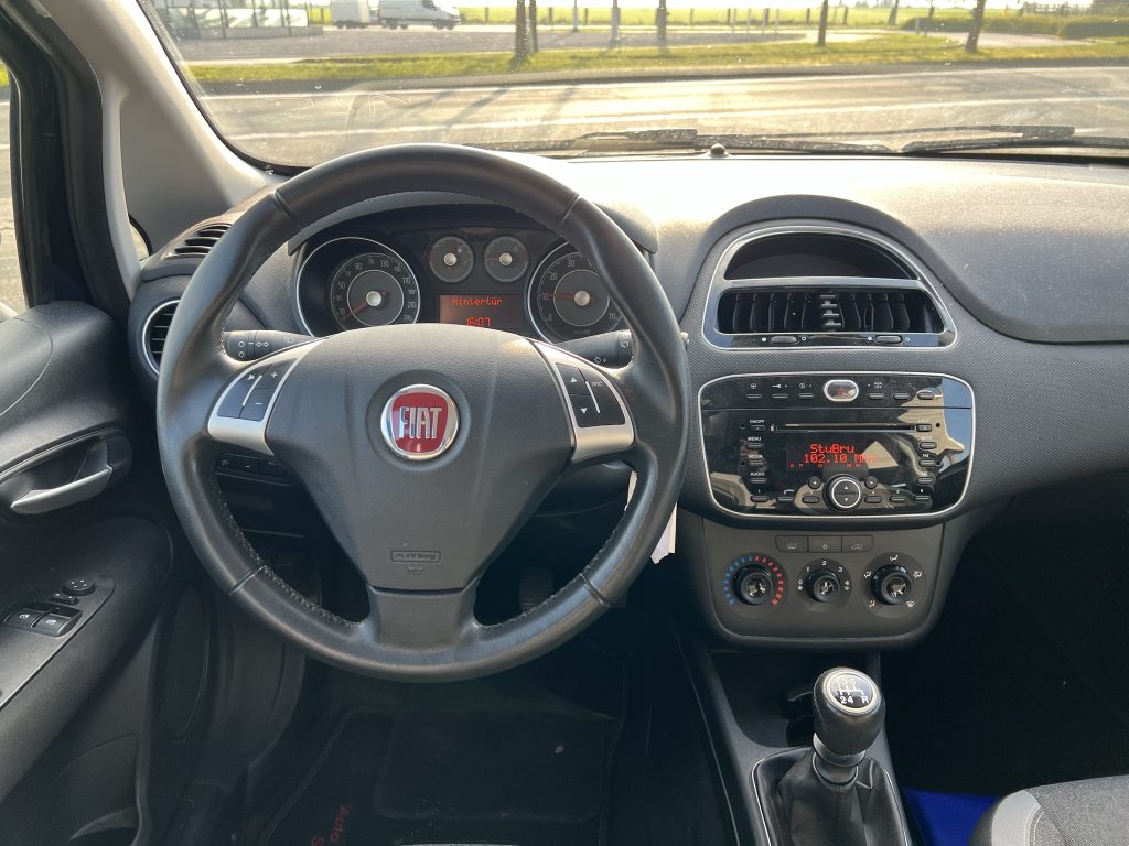 5 stuks van de Fiat Grande Punto in benzine weinig km