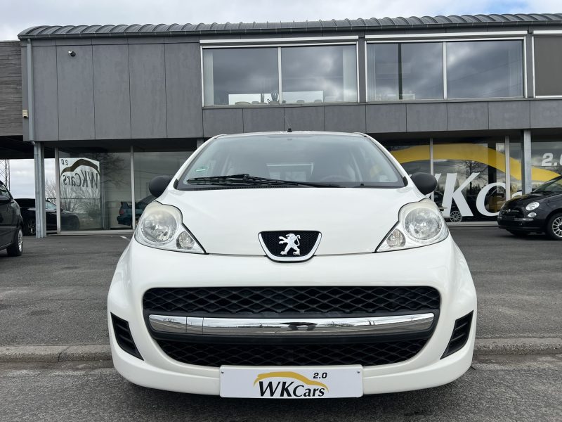 Peugeot 107 in benzine slechts 66.000km