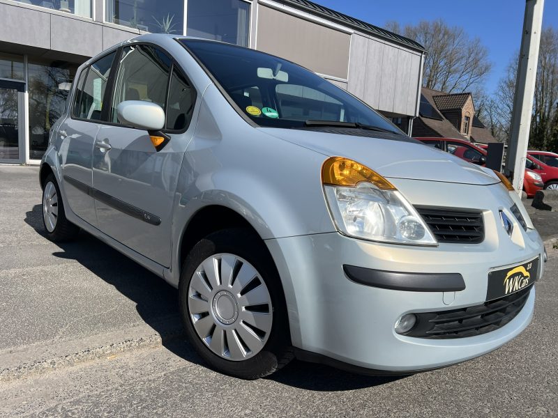 Renault Modus 1.2 benzine slechts 72.000km veel opties