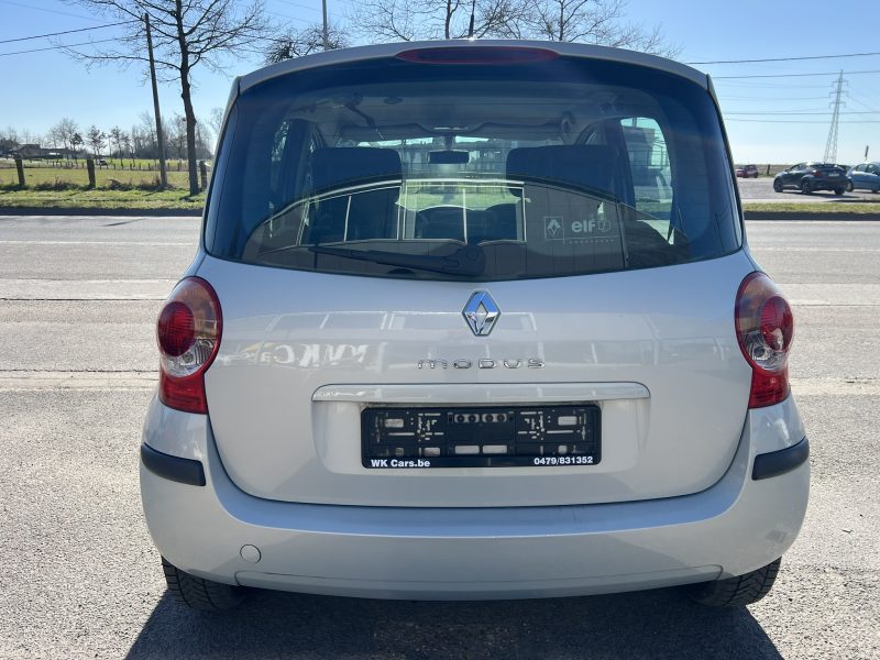 Renault Modus 1.2 benzine slechts 72.000km veel opties