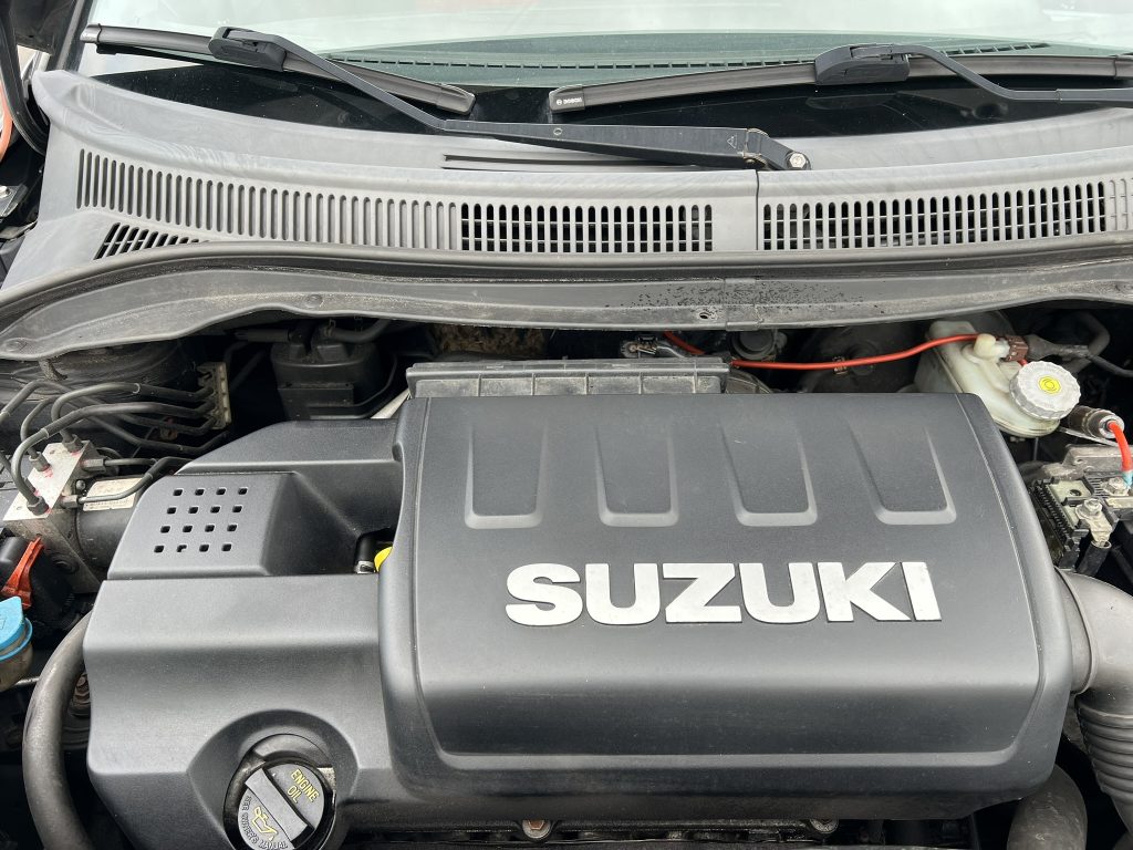 4 stuks op stock van de Suzuki Swift Sport 1.6 16v 125pk