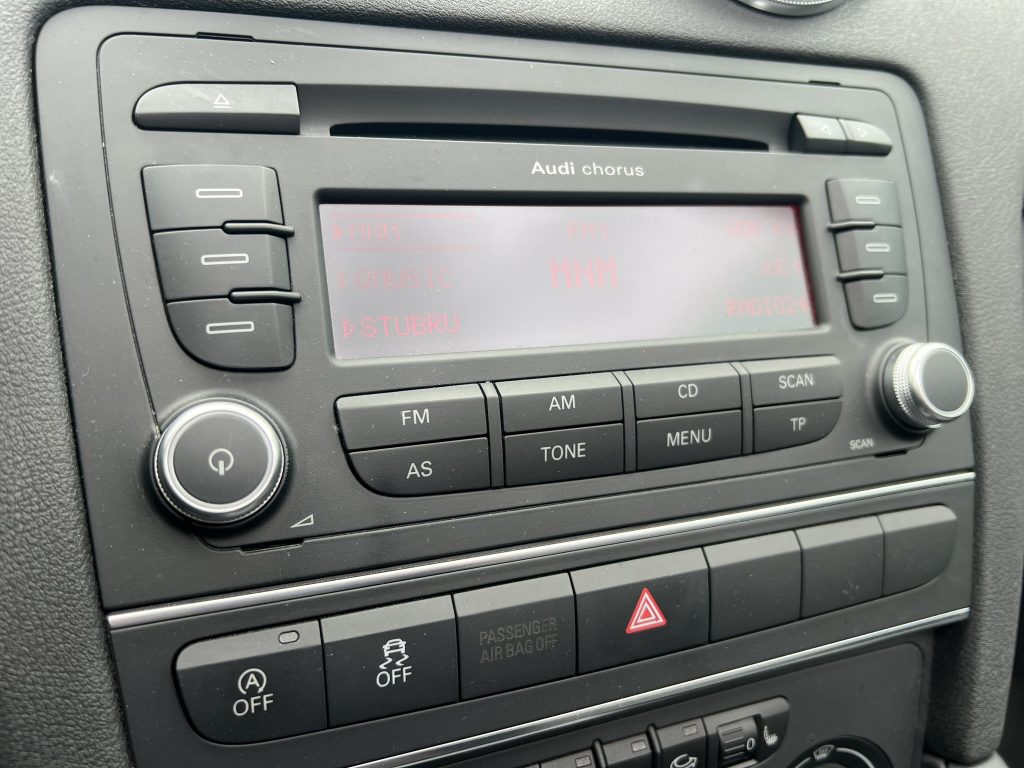 Audi A3 Cabrio 1.2 tfsi benzine 105pk 6 bak slechts 79.000km van eerste eigenaar