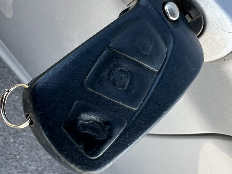 2 stuks van de Ford Ka in benzine slechts 69..000km en 90.000km