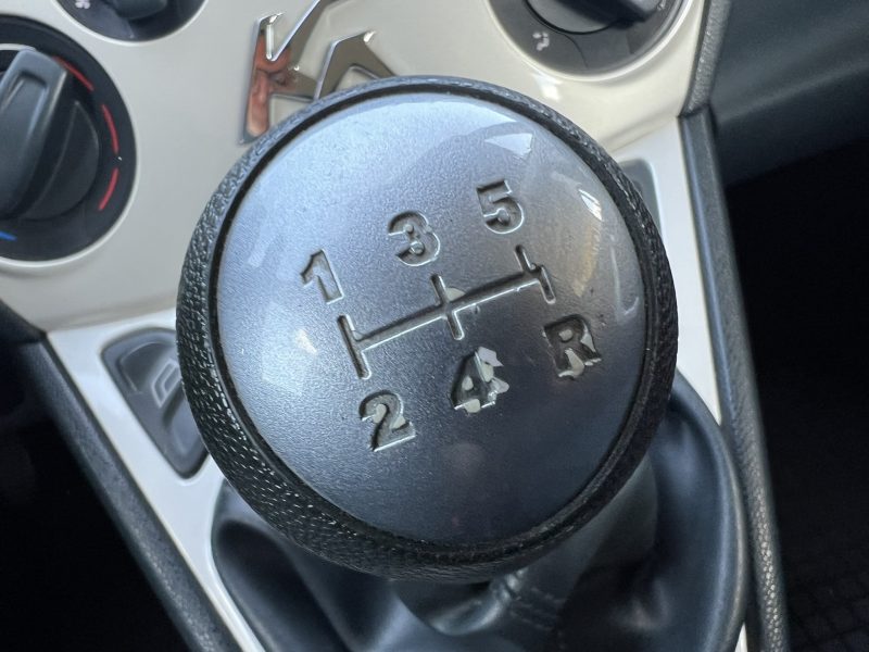 2 stuks van de Ford Ka in benzine slechts 69..000km en 90.000km