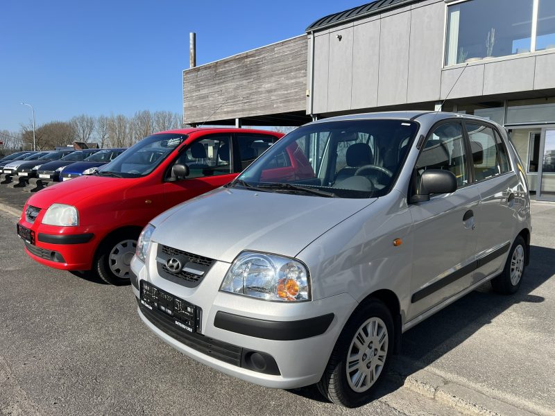 2 stuks van de Hyundai Atos in benzine 5 deurs en met airco
