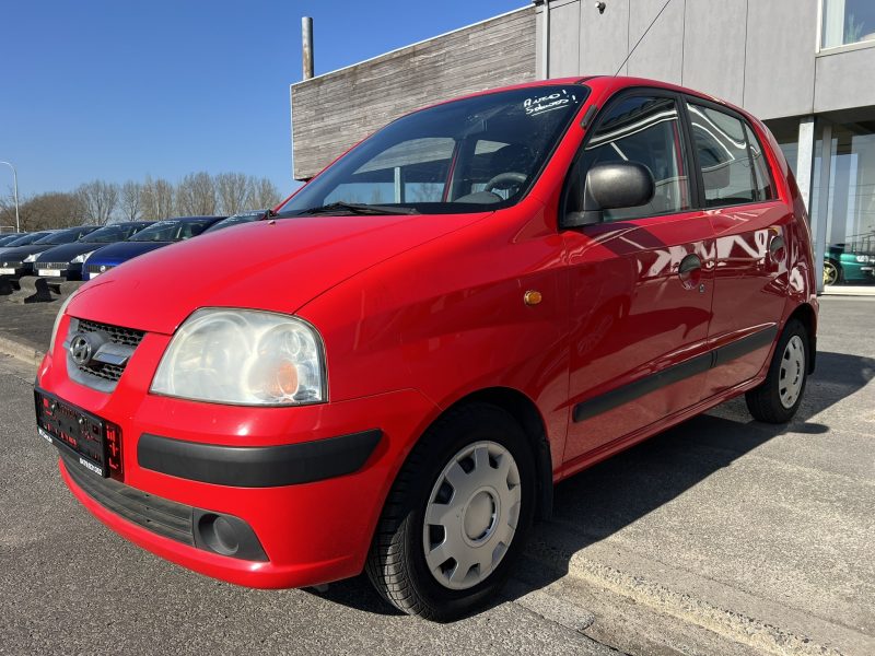 2 stuks van de Hyundai Atos in benzine 5 deurs en met airco