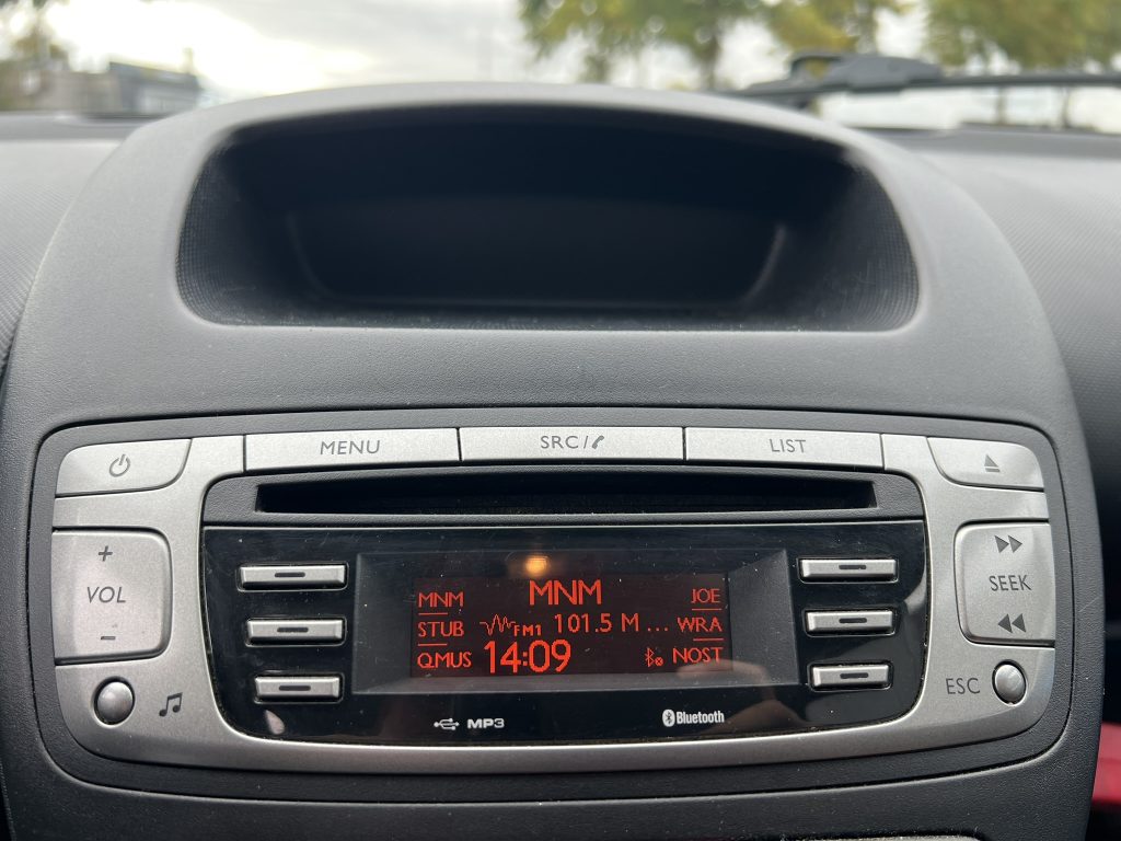 3 stuks van de Toyota Aygo Citroen C1 en Peugeot 107 veel opties weinig km