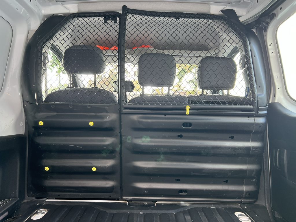 2 stuks op stock van de Citroen Berlingo 3pl lichte vracht btw wagens vanaf 6.900€+btw