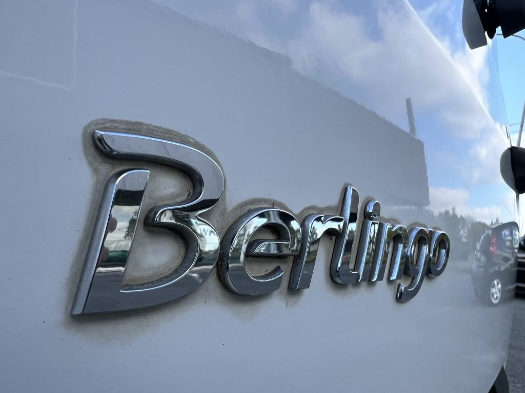 2 stuks op stock van de Citroen Berlingo 3pl lichte vracht btw wagens vanaf 6.900€+btw