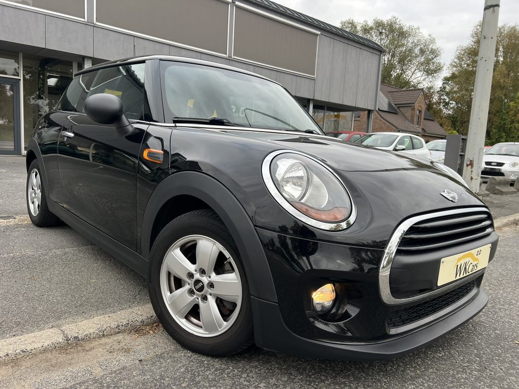 Mini One 1.2 benzine van 2016 slechts 67.000km met veel opties aanwezig