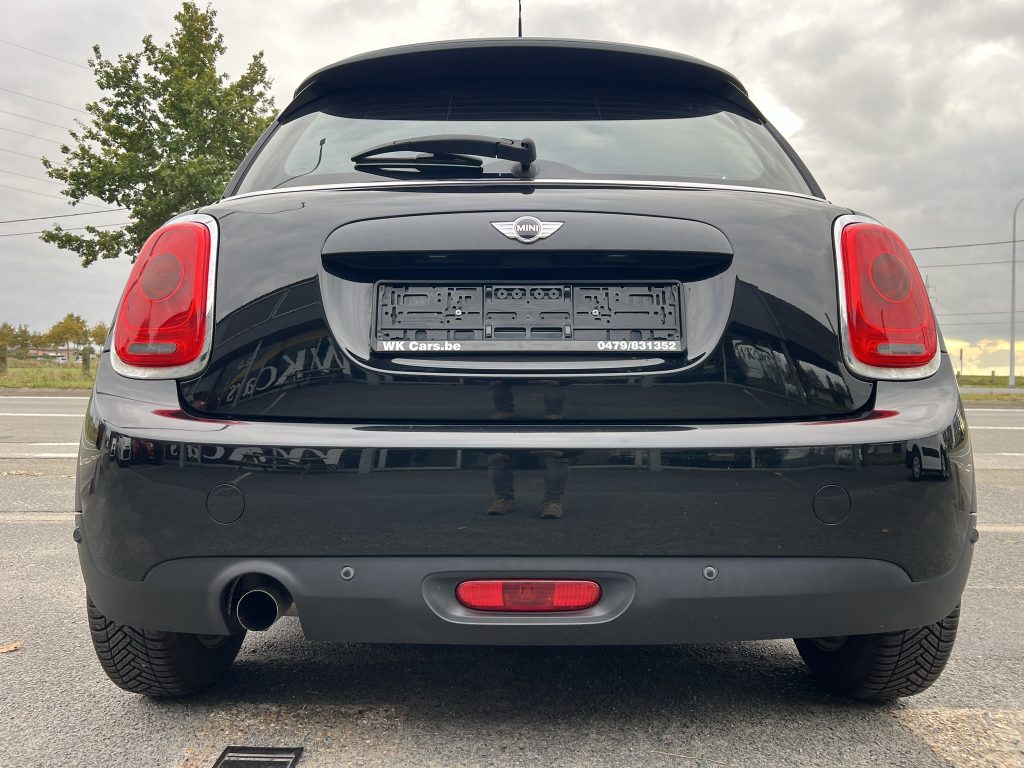 Mini One 1.2 benzine van 2016 slechts 67.000km met veel opties aanwezig