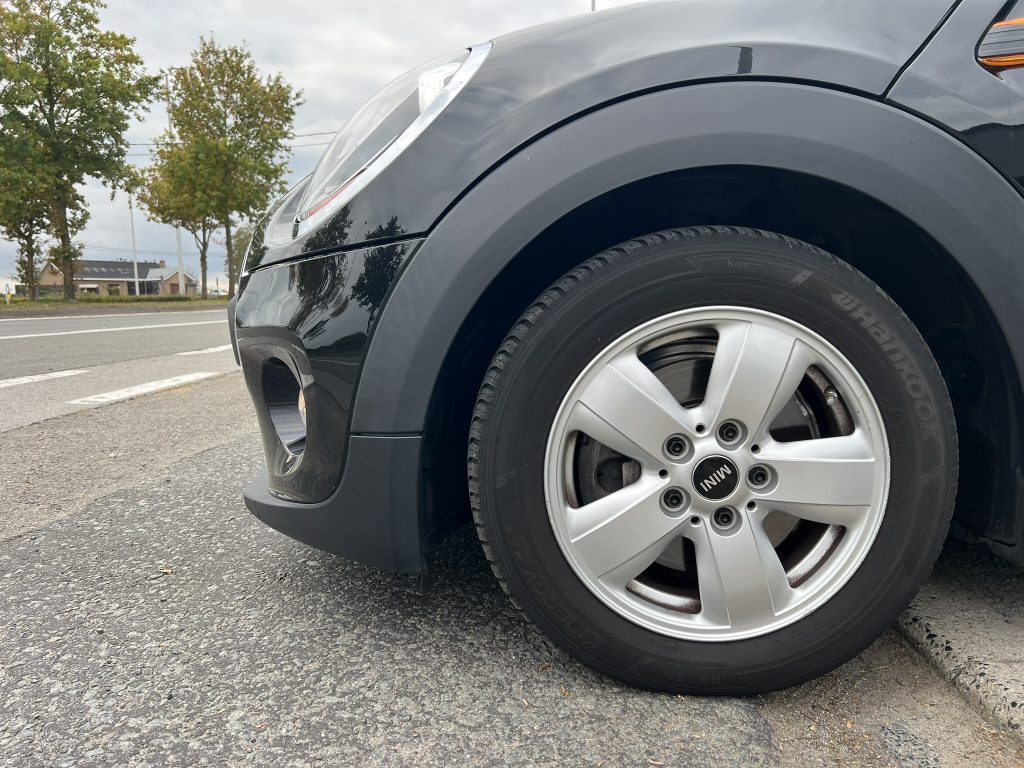 Mini One 1.2 benzine van 2016 slechts 67.000km met veel opties aanwezig