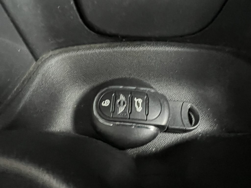 Mini One 1.2 benzine van 2016 slechts 67.000km met veel opties aanwezig