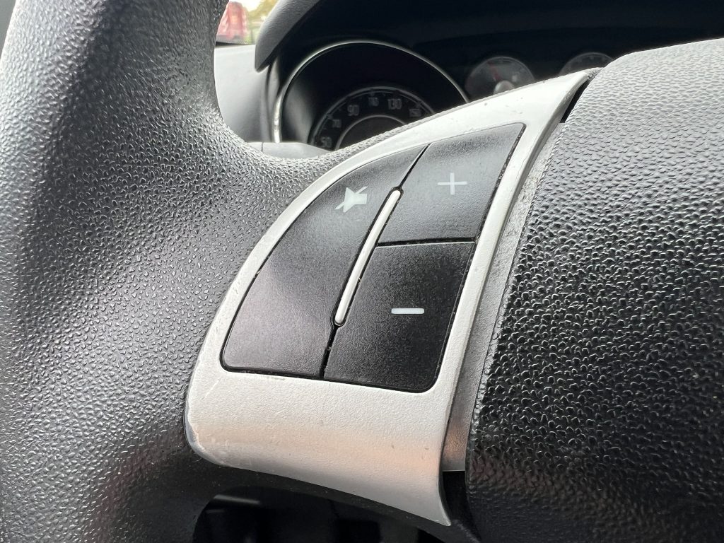 4 stuks op stock van de Fiat Grande Punto in benzine