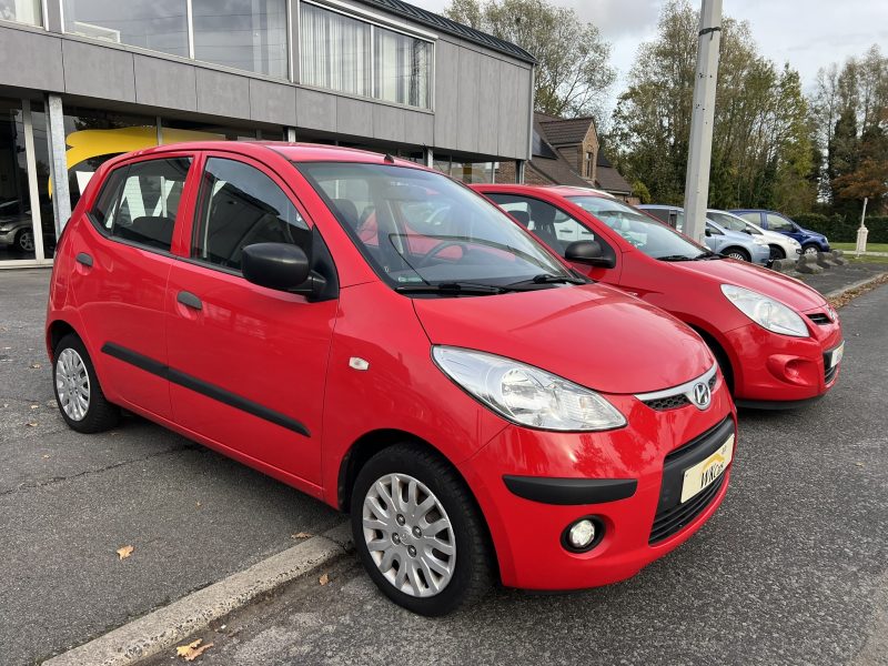 2 stuks van het merk Hyundai op stock het model I10 en I20 in benzine