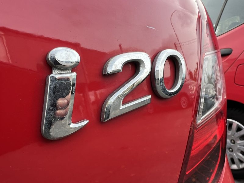2 stuks van het merk Hyundai op stock het model I10 en I20 in benzine