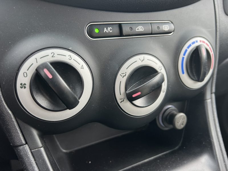 2 stuks van het merk Hyundai op stock het model I10 en I20 in benzine