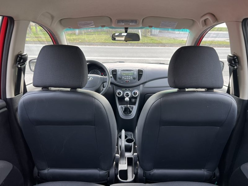 2 stuks van het merk Hyundai op stock het model I10 en I20 in benzine
