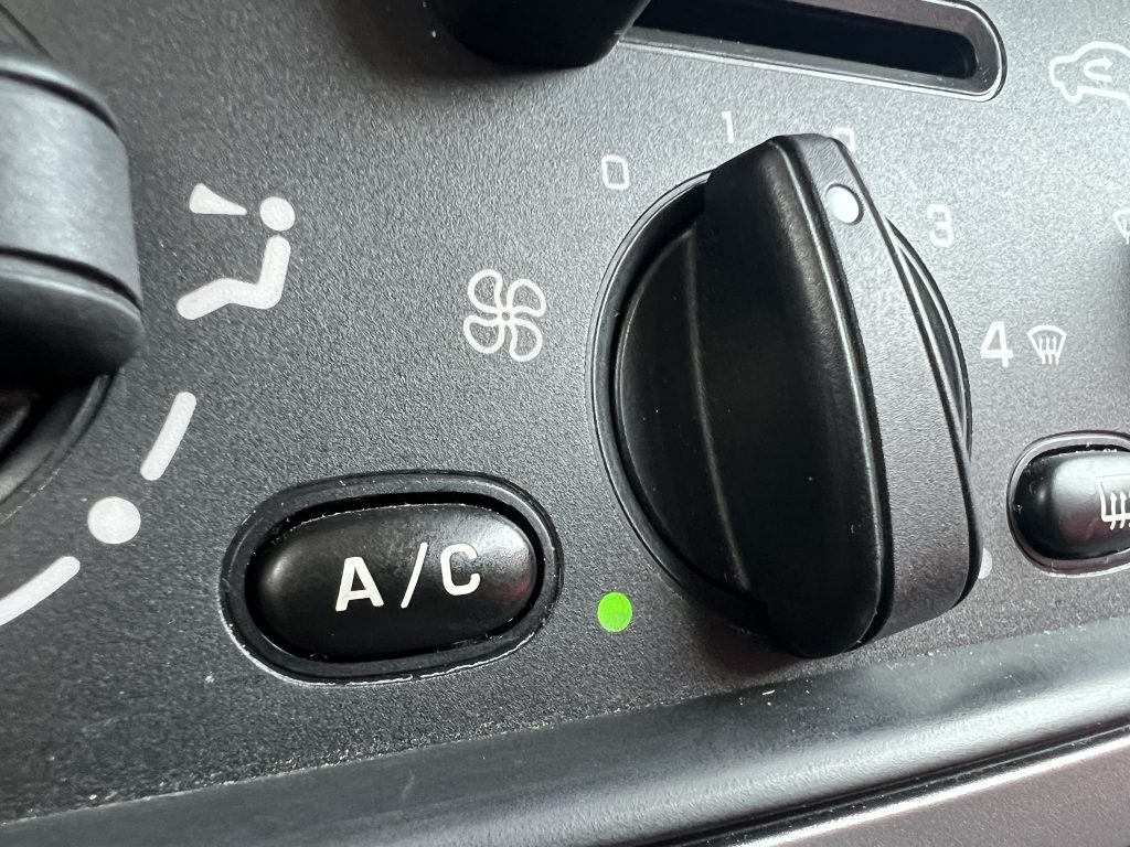 Citroen C2 in benzine slechts 49.939km