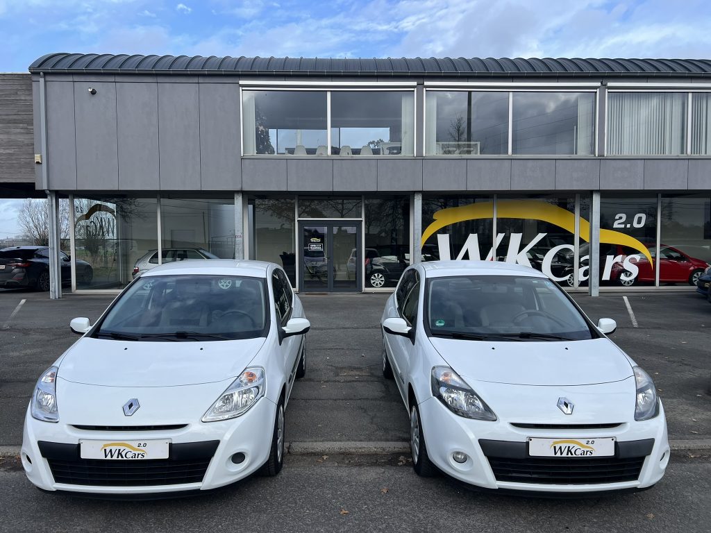 2 stuks op stock van de Renault Clio 3 face 2 in benzine met weinig km