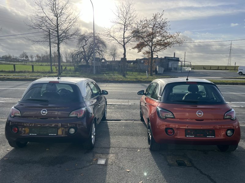 2 stuks op stock van de Opel Adam in benzine super veel opties aanwezig