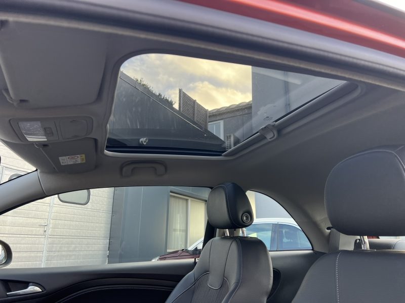 2 stuks op stock van de Opel Adam in benzine super veel opties aanwezig