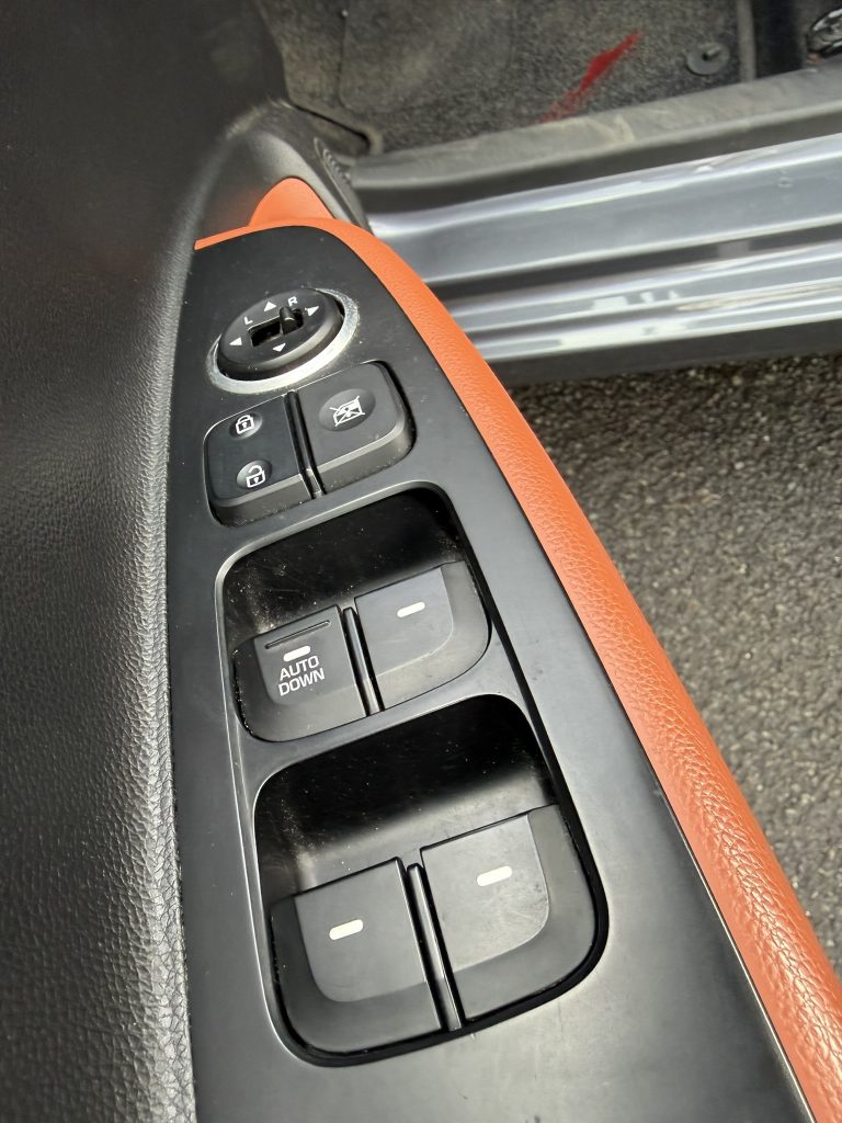 Hyundai I10 met de 1.0 benzine veel opties aanwezig slechts 62.167km