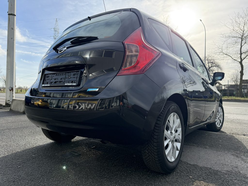 Nissan Note 1.2 benzine Connect versie slechts 69.000km super veel opties aanwezig