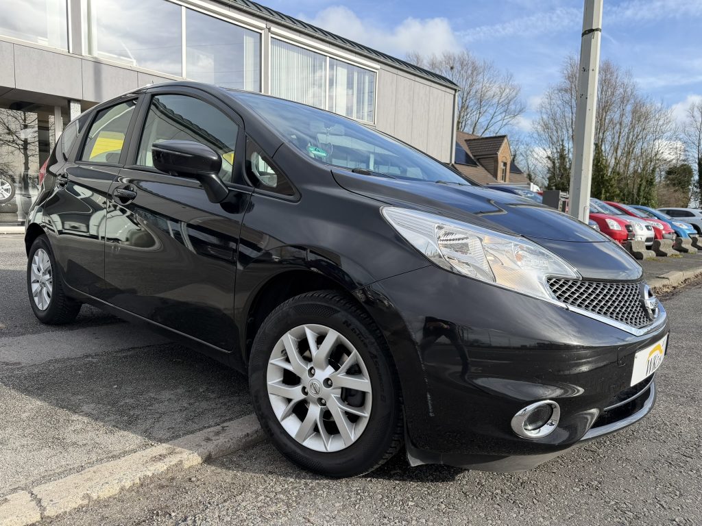 Nissan Note 1.2 benzine Connect versie slechts 69.000km super veel opties aanwezig