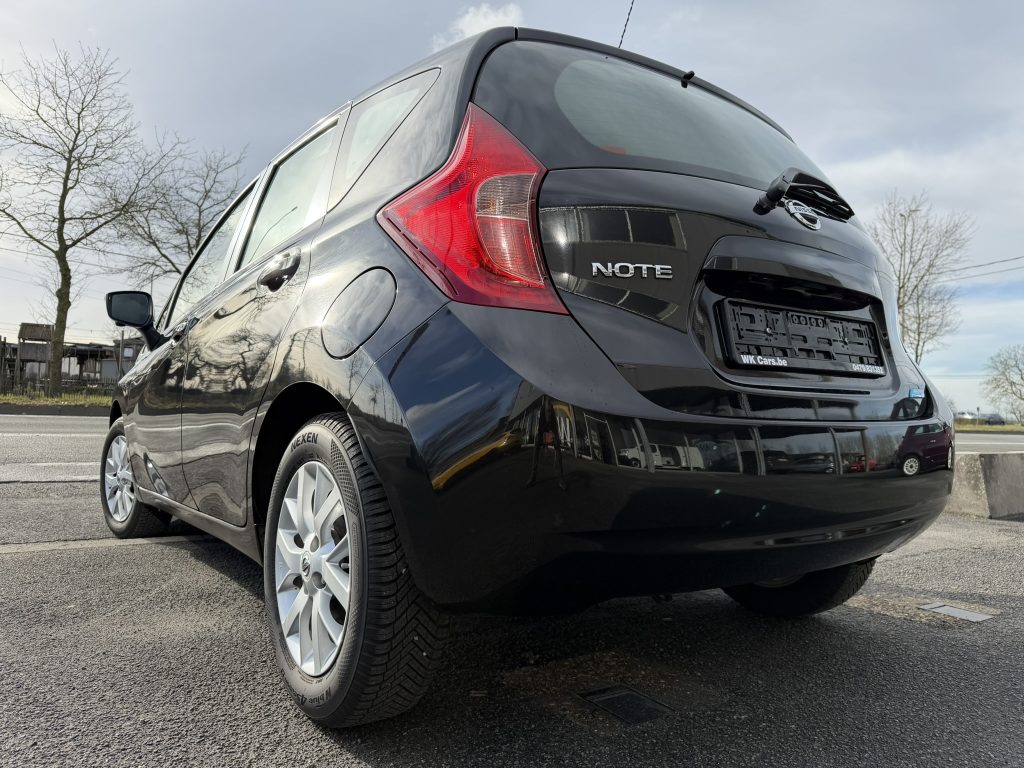 Nissan Note 1.2 benzine Connect versie slechts 69.000km super veel opties aanwezig