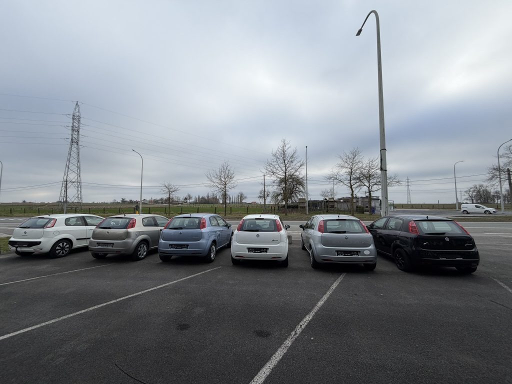 7 stuks van de Fiat Grande Punto in benzine vanaf 4.250€