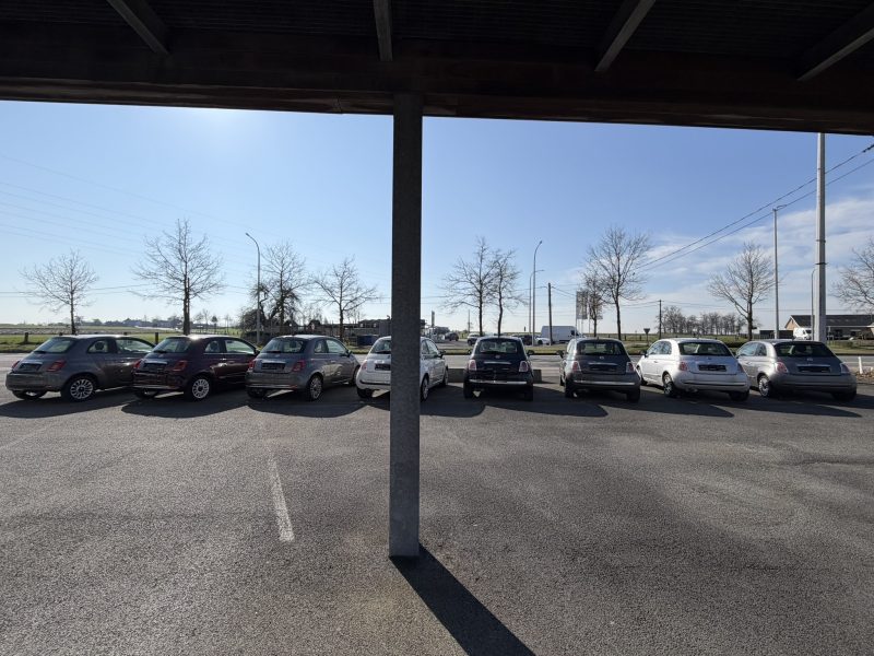8 stuks op stock van de Fiat 500 in benzine