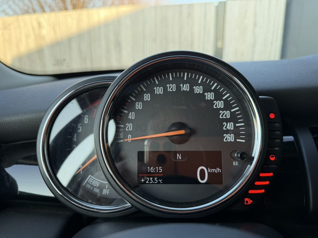 Mini One 1.2 benzine Euro6 in 5 deurs slechts 69.000km