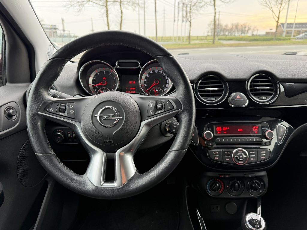 2 stuks van de Opel Adam versie Jam met 36.000km en 73.000km