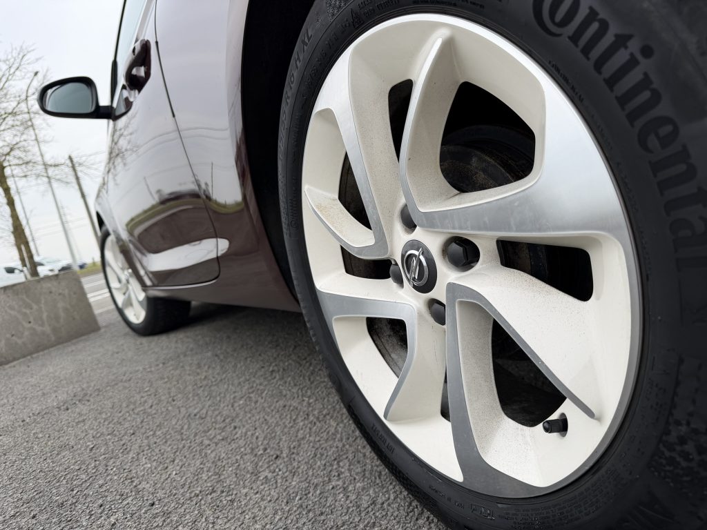 2 stuks van de Opel Adam versie Jam met 36.000km en 73.000km