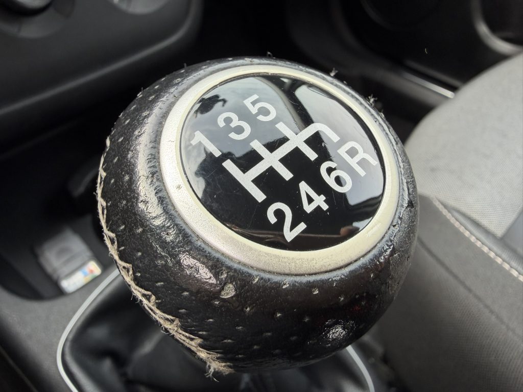 6 stuks van de Fiat Grande Punto in benzine tussen de 3.500€ en 5.950€