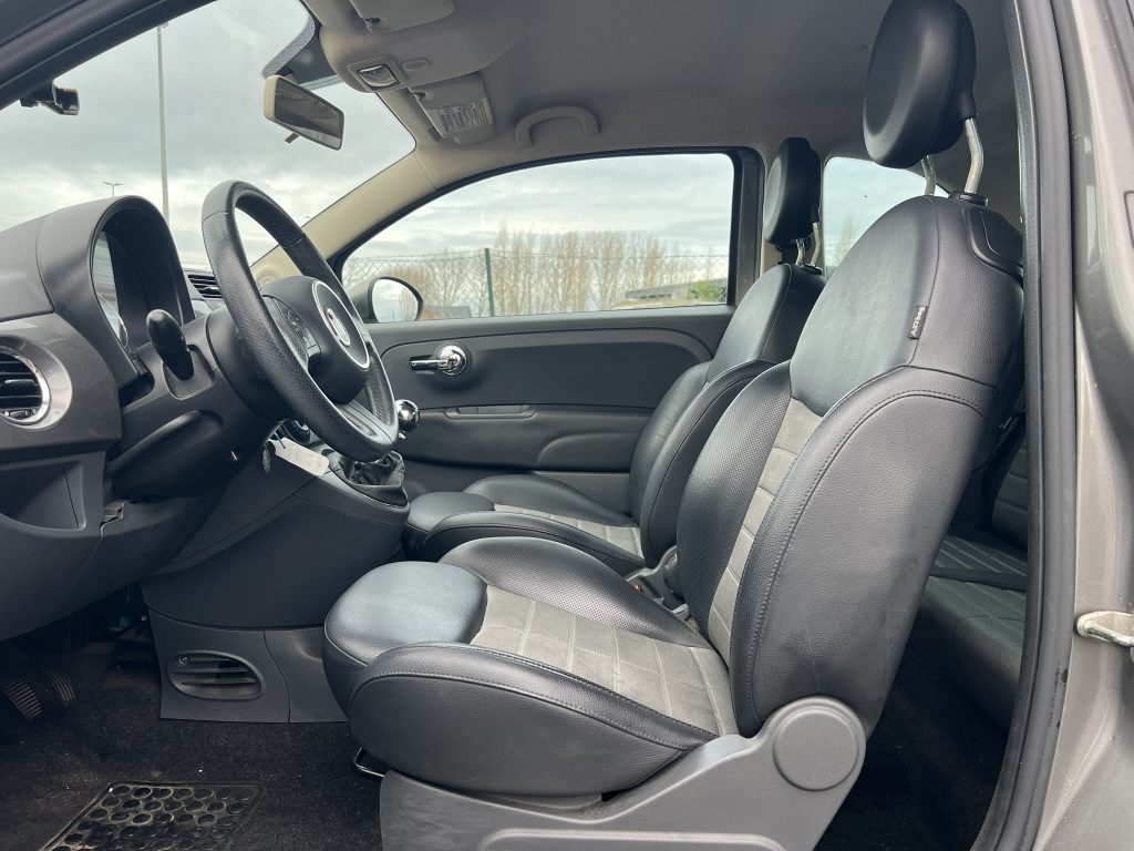 8 stuks op stock van de Fiat 500 in benzine