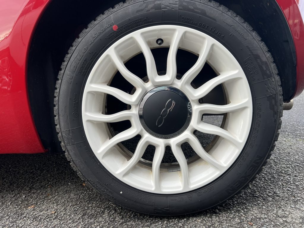 3 stuks van de Fiat 500 face 2 new model 1.2 benzine weinig km veel opties