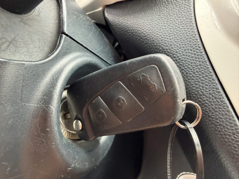 Ford Ka 1.2 benzine slechts 69..000km trent versie