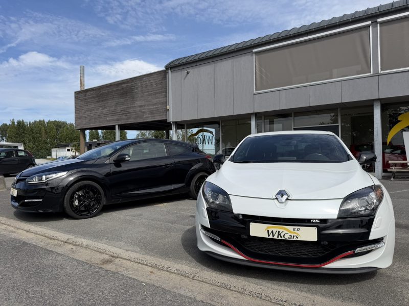 2 stuks op stock van de prachtige Renault Sport Megane RS