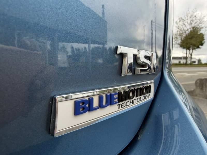 VW Golf 7 Sportvan 1.2TFSI benzine slechts 76.000km veel opties aanwezig
