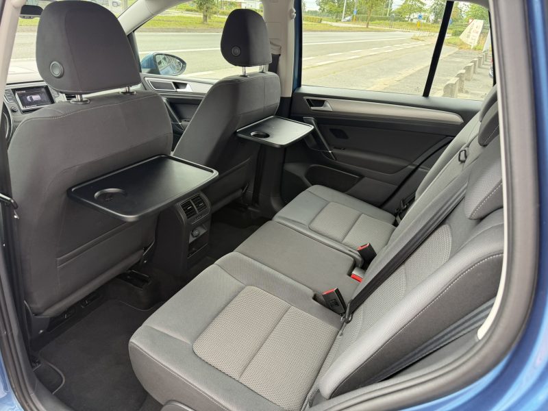 VW Golf 7 Sportvan 1.2TFSI benzine slechts 76.000km veel opties aanwezig