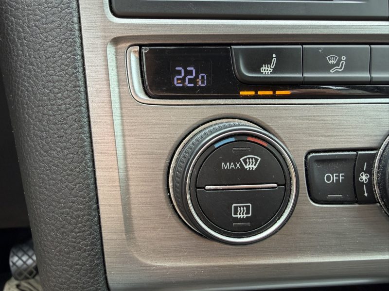 VW Golf 7 Sportvan 1.2TFSI benzine slechts 76.000km veel opties aanwezig